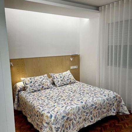 Hostal Charo II Santiago de Compostela Kültér fotó