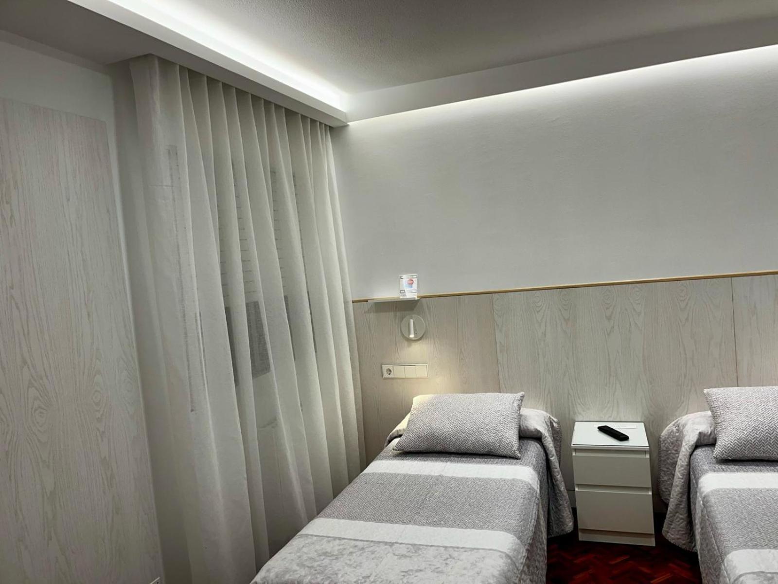 Hostal Charo II Santiago de Compostela Kültér fotó