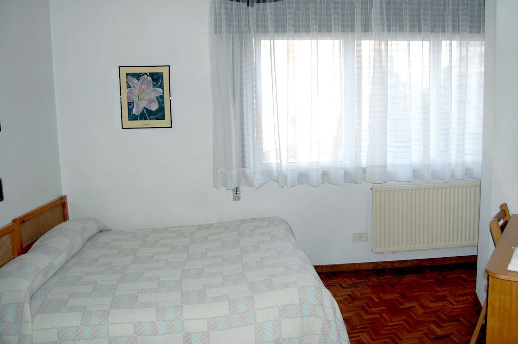Hostal Charo II Santiago de Compostela Szoba fotó